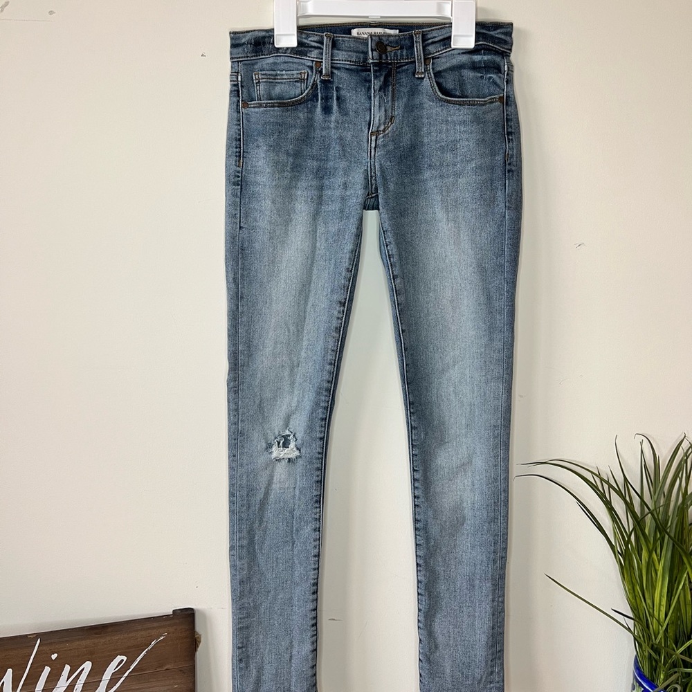 Banana Republic Premium Denim Petite Jeans - Picture 5 of 8